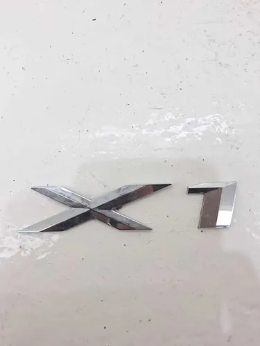 Emblema Tampa Traseira Bmw X1 2010 Prata