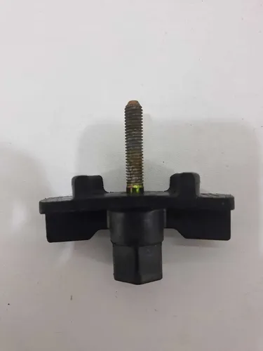 Parafuso Fixaçao Porca Estepe Jac J3 1.4 2010