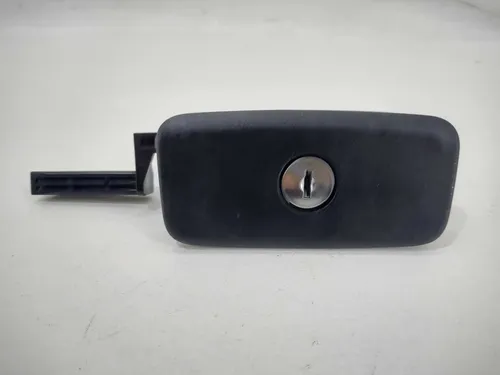 Trava Puxador Porta Luva Cherokee 2014