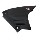 Carenagem Lateral Guia Ar Yamaha R3 22/22 L/d Orig 62959 Preto