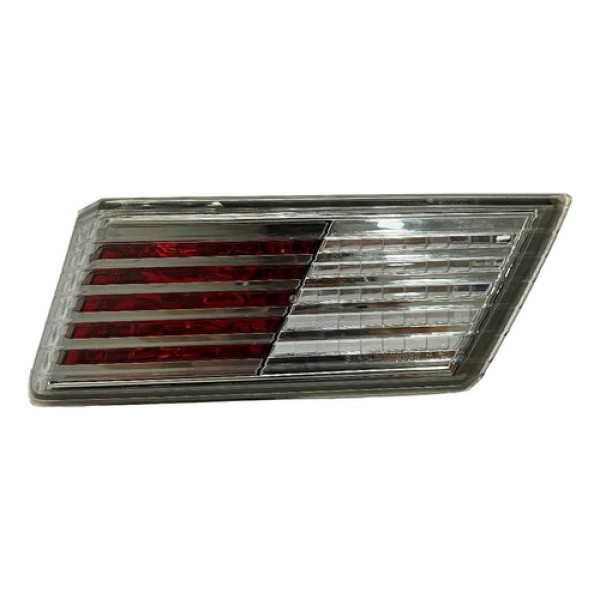 Lanterna Tampa Mala Direita Honda Civic 12 16 Detalhe  Direito/passageiro Vermelha E Branca