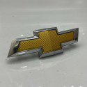 Emblema Grade Radiador Chevrolet Onix 2017 2018 2019 2020 Dourado