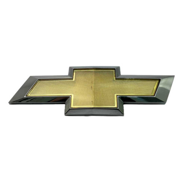 Emblema Parachoque Dianteiro Spin 2013 2018 Detalhe Dourado