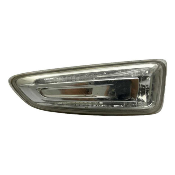 Luz De Seta Paralama Esquerda Gm Tracker 2020 | 26244312