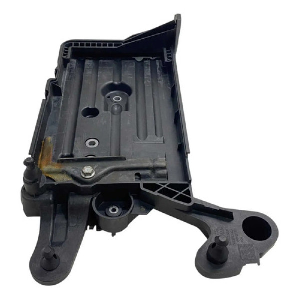 Suporte Bandeja Da Bateria Golf Tsi 2014 2015 C/ Detalhe