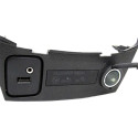 Moldura Tomada Usb 12v Luz Indicativa Tracker 2017 2018 2019 Preto