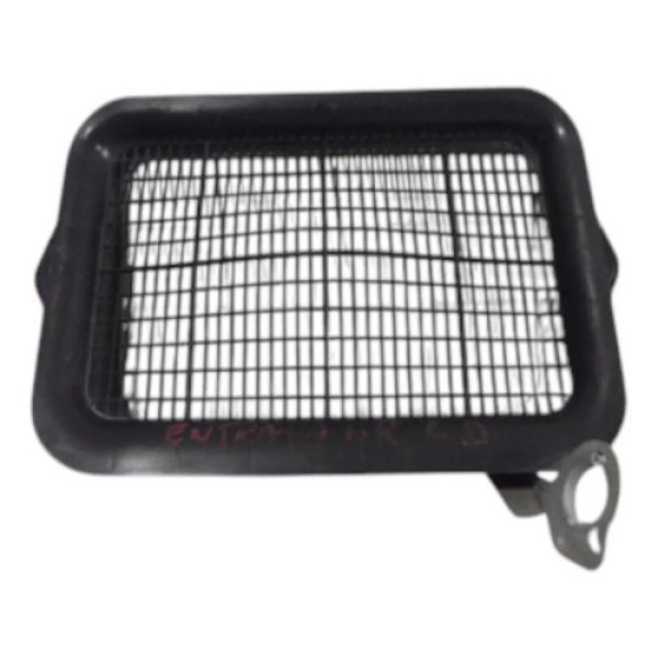 Grade Tela Entrada De Ar Ventilação Cabine Jetta 2011/2015
