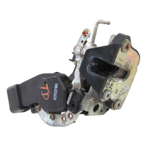 Fechadura Da Porta Traseira Direita Toyota Sw4 1997 A 2002