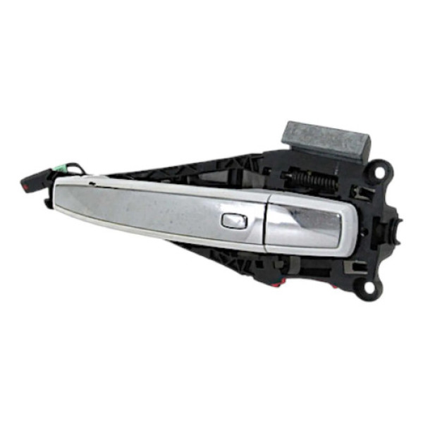 Maçaneta Tras. Esquerda Tracker Ltz 2017 A 2019 Com Detalhes Prateado Traseira