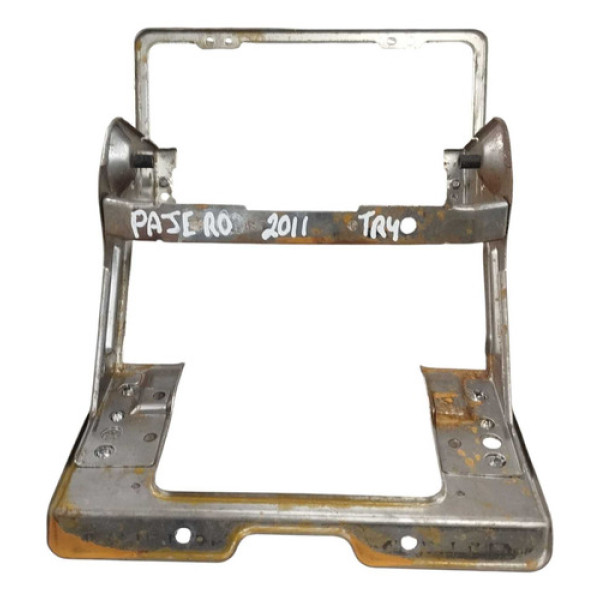 Suporte Fixação Da Multimídia Mitsubishi Pajero Tr4 2011 