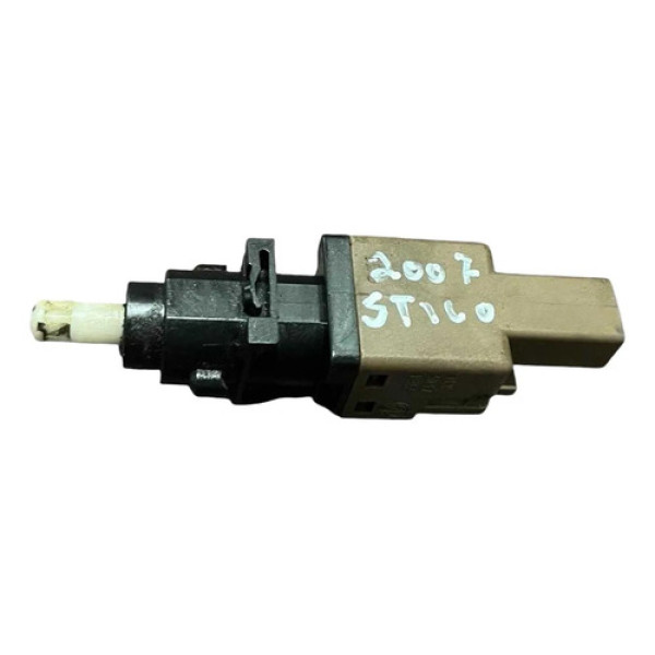 Interruptor Pedal Luz Freio Fiat Stilo 2007 2008 46840511