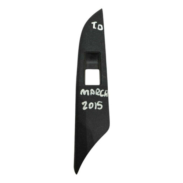 Moldura Botão Vidro Traseiro Direito March 2015 829609lh0a