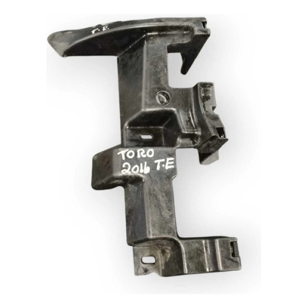 Guia Parachoque Traseiro Esquerda Fiat Toro 2016 51969005