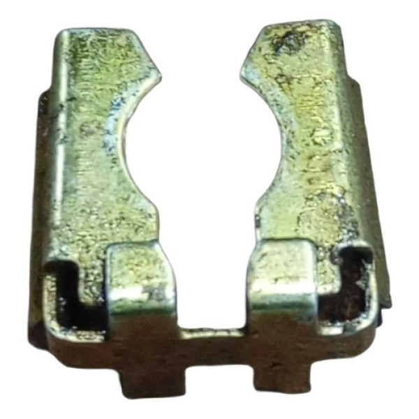 Trava Bico Injetor Fiat Palio 2001 2002 2003 2004 220v