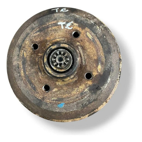Cubo Roda Traseiro Esquerdo Manual  Chevrolet Celta 2001 03