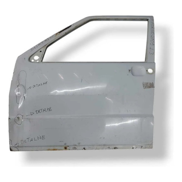 Porta Dianteira Esquerda Fiat Fiorino 2004 A 2009 Detalhe Dianteira Esquerdo Branco