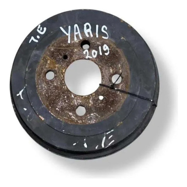 Cubo De Roda Traseiro Esquerdo Toyota Yaris 2019 A 2021