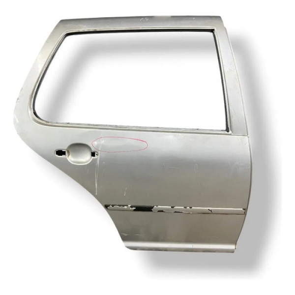 Porta Traseira Direita Volkswagen Golf 2001 2002 Detalhes Traseira Direita Prateado