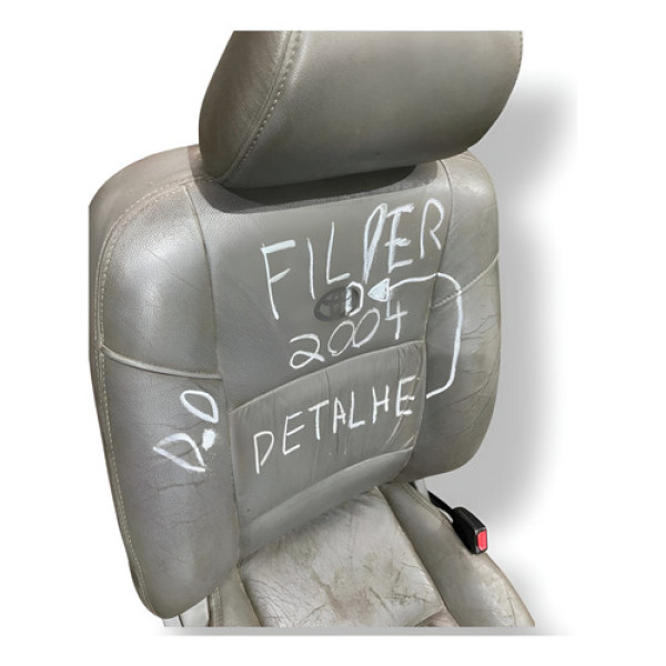 Banco Dianteiro Direito Com Detalhe Toyota Fielder 2004 2005 1