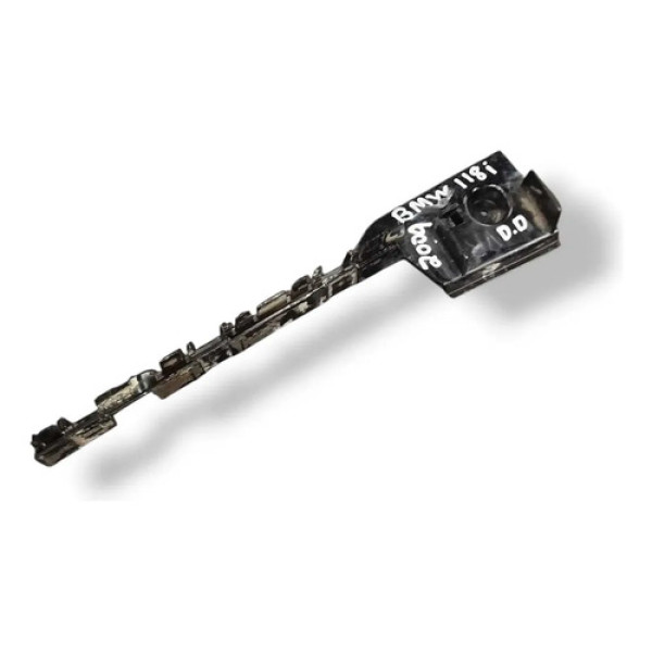 Guia Parachoque Dianteiro Direito Bmw 118i 2009 51777184356