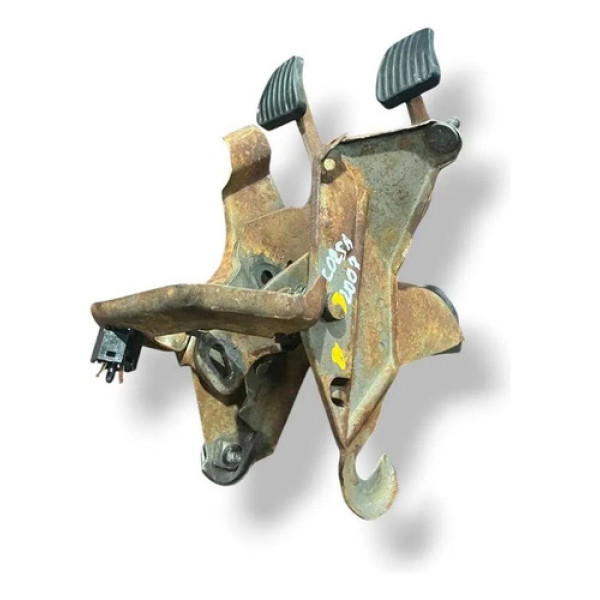 Pedal Embreagem/freio Chevrolet Corsa Classic 1.0 2008 2009