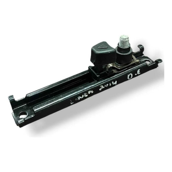 Regulagem Altura Dianteira Esquerda Fiat Linea 2014 2015