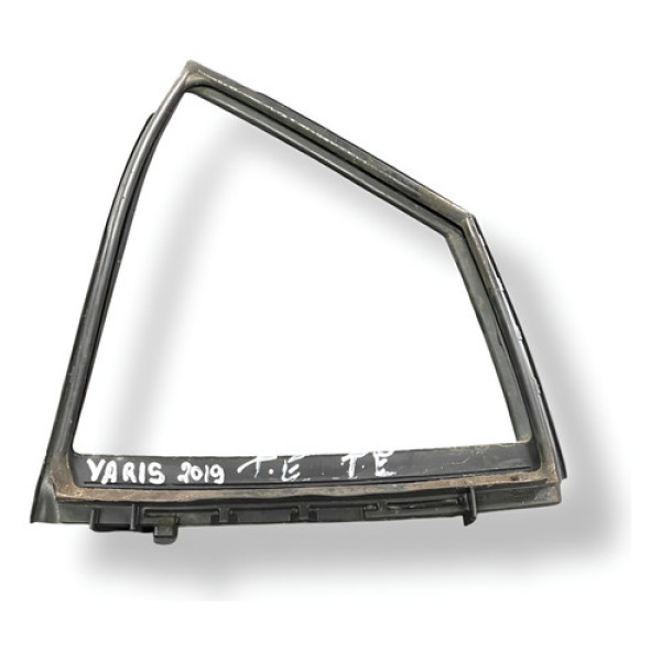 Borracha Vidro Fixo Traseiro Esquerdo Yaris 2019 681890d280 Preto
