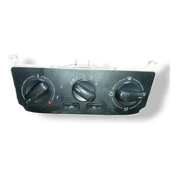 Comando Ar Condicionado Volkswagen Voyage 2014 5u1820045a