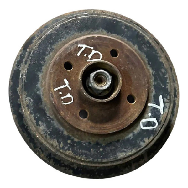 Cubo Roda Eixo Traseiro Direito 1.0 Nissan March 2018 2019