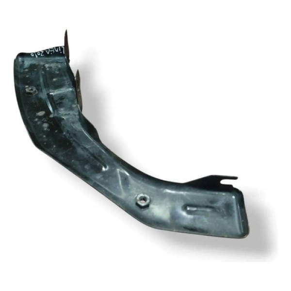 Guia Direito Parachoque Traseiro Fiat Linea 2009 2010 2011