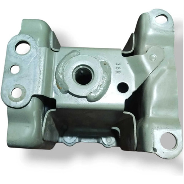 Suporte Alma Parachoque Traseiro Toyota Corolla Cross 2025