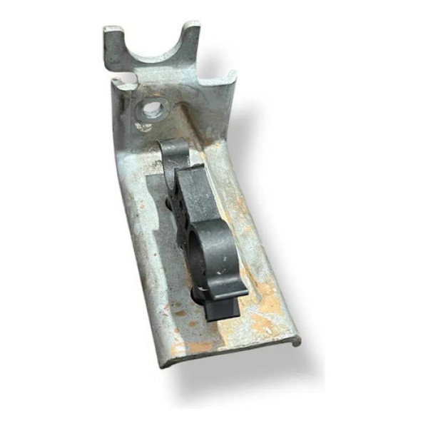 Suporte Mangueira Radiador Chevrolet S10 2014 2015 93346635