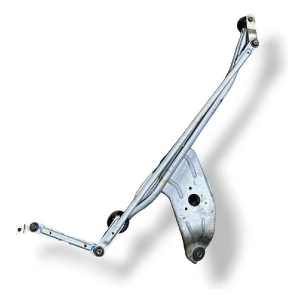 Galhada Limpador Parabrisa S /motor Duster 2014 E006d20020