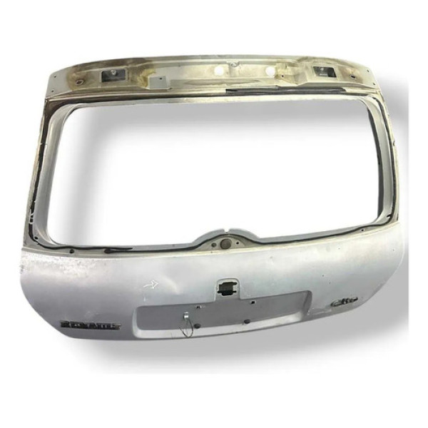 Tampa Traseira Porta Malas Renault Clio 2002 2003 Detalhe Prateado