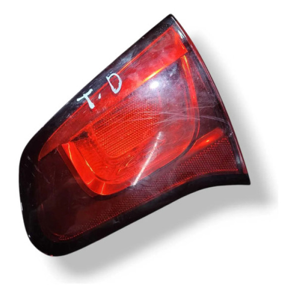 Lanterna Tampa Traseira Direita Citroën C3 2015 9685225480 Direito/passageiro Vermelho