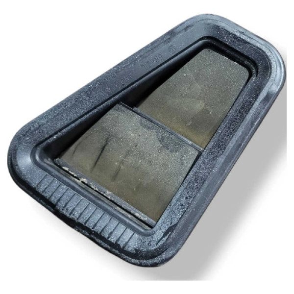 Difusor Ar Lateral Traseiro Direito Voyage 2014 5w0819466a