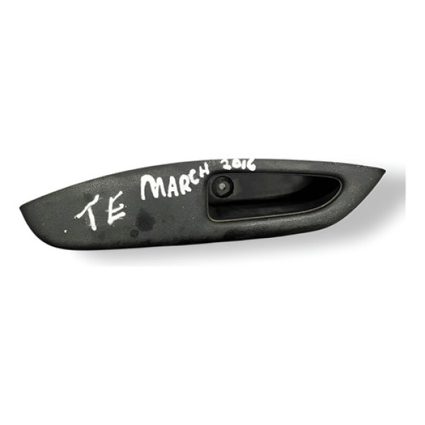 Puxador Porta Traseira Esquerda Nissan March 2016 829519lh0a Preto Traseira