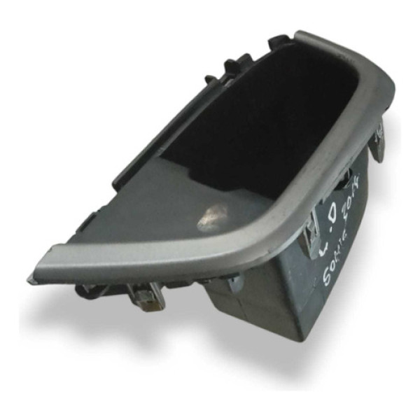 Porta Treco Lado Direito Painel Gm Sonic 2014 95989691