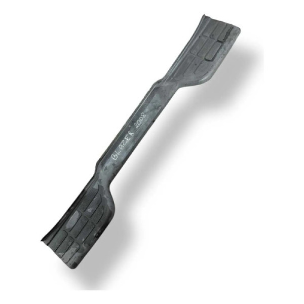 Protetor Pisante Parachoque Traseiro Gm Blazer 2008 93289621
