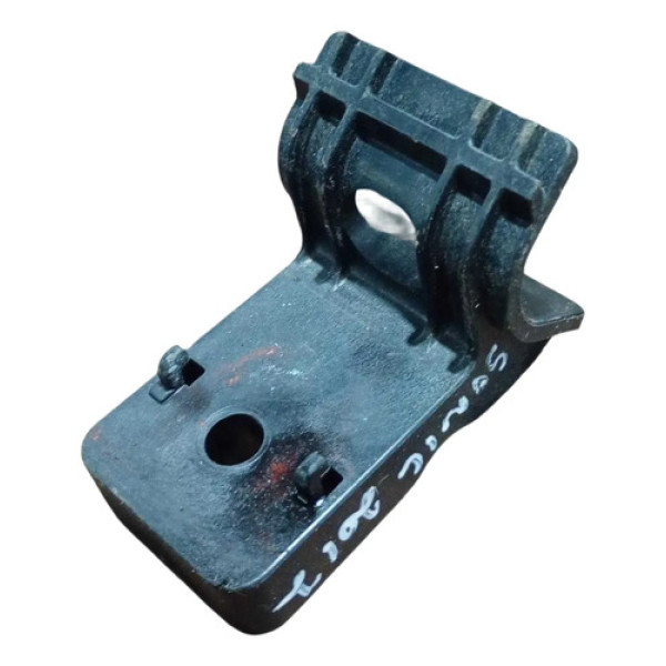 Suporte Superior Radiador Gm Sonic Sedán 2012/2014 95016649