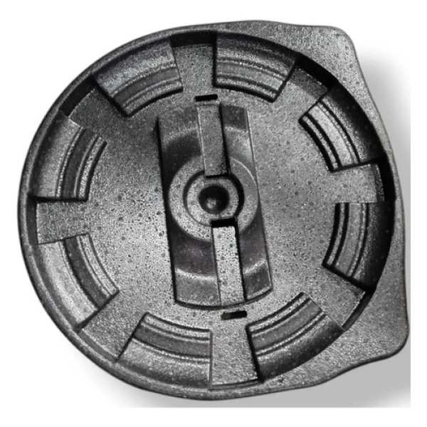 Tampa Isopor Capa Step Chevrolet Onix 1.0 2015 0520579930 Preto Liso