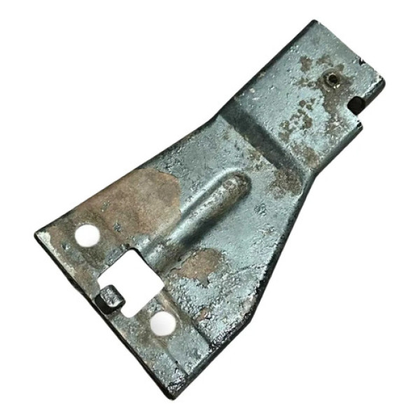 Suporte Parachoque Dianteiro Direito Sonic Sedán 12 95019918