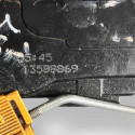 Fechadura Porta Traseira Esquerda Gm Onix 2015 2016 13588869
