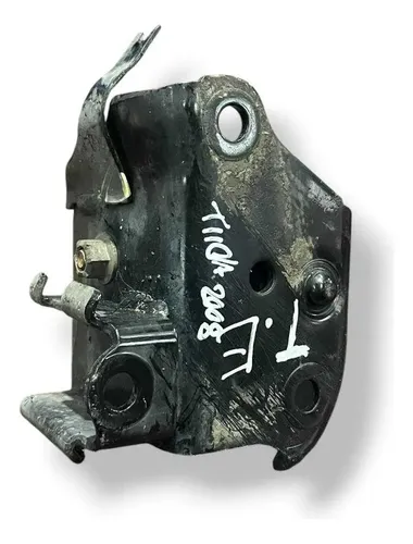 Suporte Eixo Traseira Direita Nissan Tiida 2008 2009 2010 Preto