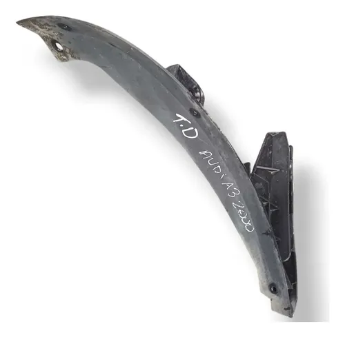 Guia Parachoque Traseiro Direito Audi A3 1.8 1997/1998/1999