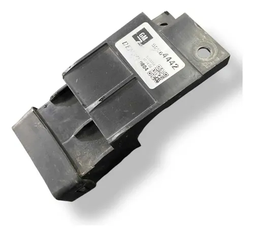 Suporte Radiador Chevrolet Onix 2015  2016 2017  52064442