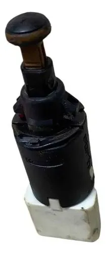 Interruptor Sensor Freio Xsara Picasso 2.0 2004 - 9643478880