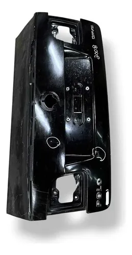 Tampa Traseira Vw Polo Sedan 2008 2009 2010 2011  Detalhe Preto