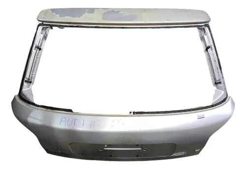 Tampa Traseira Audi A3  1997 1998 1999 2000 /2003  Prateado