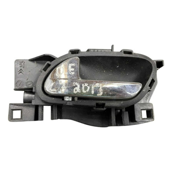 Maçaneta Interna Trasei Esquerda Citroen C3 2013 9686446177 Traseira